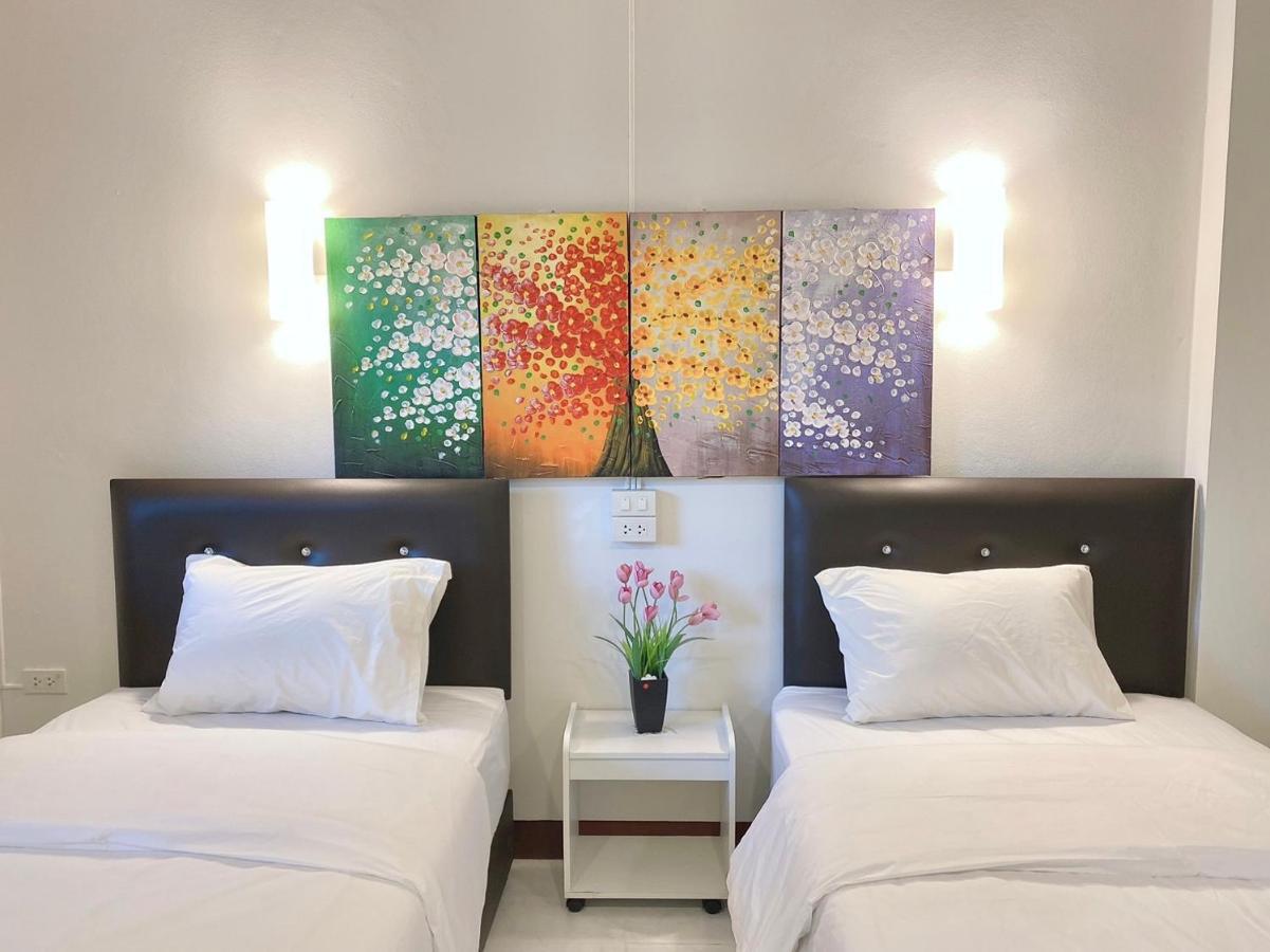 Pantip Boutique Hotel Lamphun Exteriör bild
