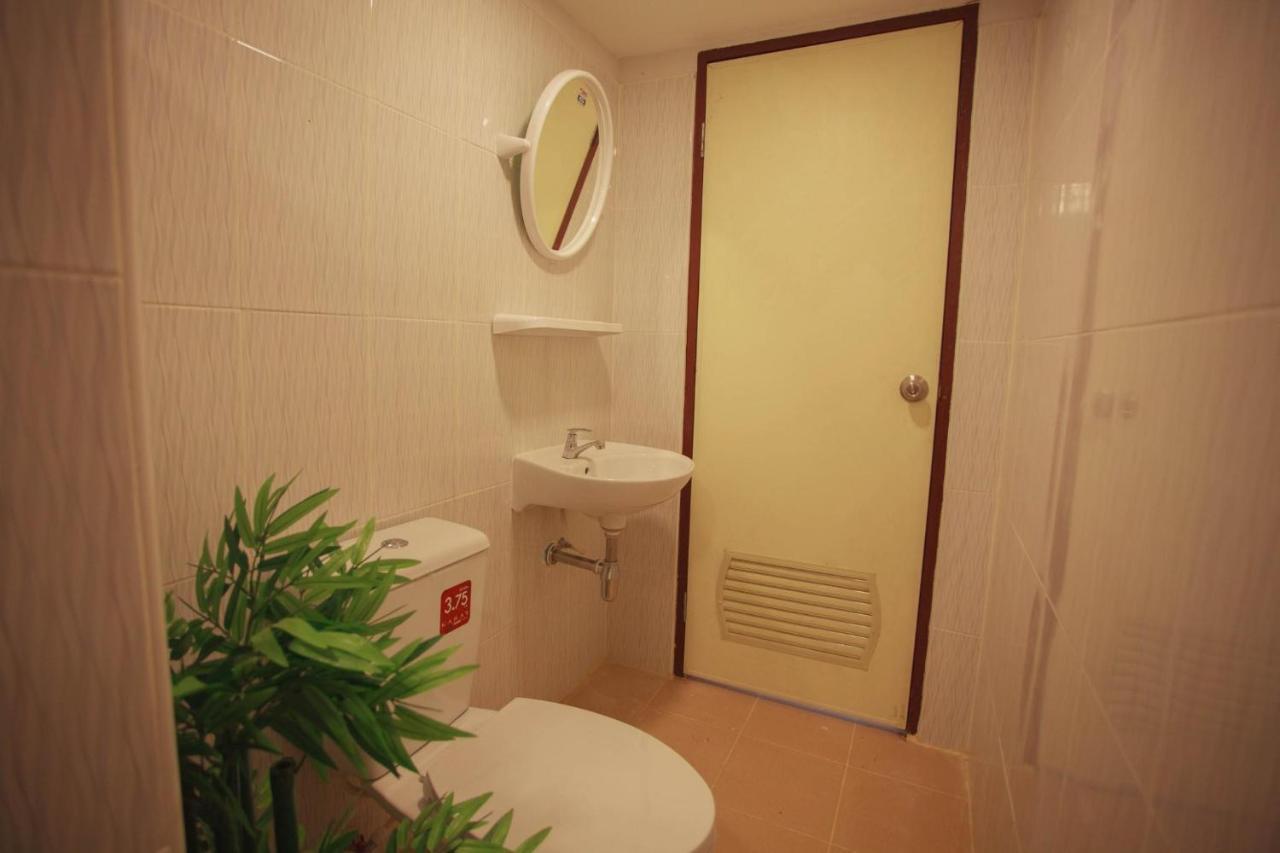 Pantip Boutique Hotel Lamphun Exteriör bild