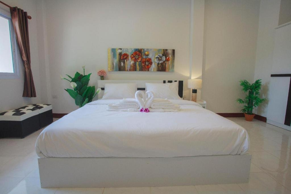Pantip Boutique Hotel Lamphun Exteriör bild